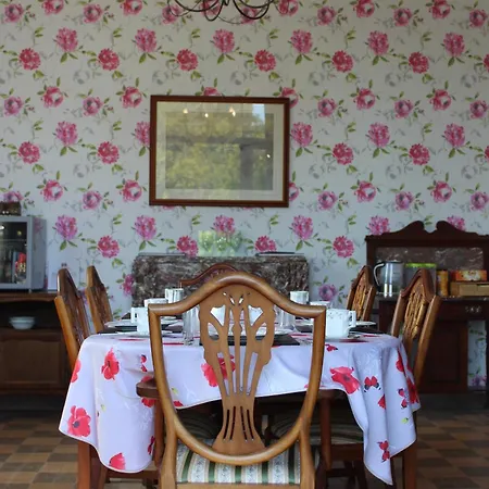 Le Clos Castel Couette-café Raids