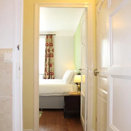 Le Clos Castel Couette-café Raids